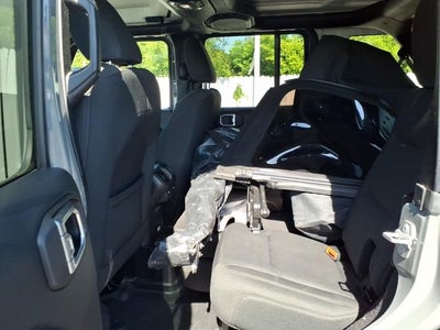 2018 Jeep Wrangler Unlimited Sahara 4x4