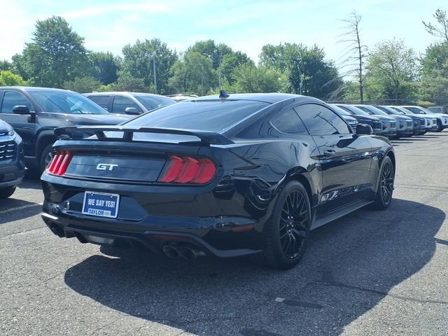 2022 Ford Mustang GT Premium Fastback