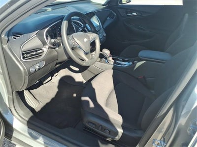 2025 Chevrolet Malibu RS