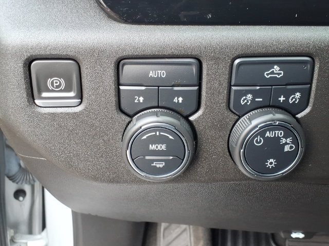 2022 Chevrolet Silverado 1500 LT (2FL)