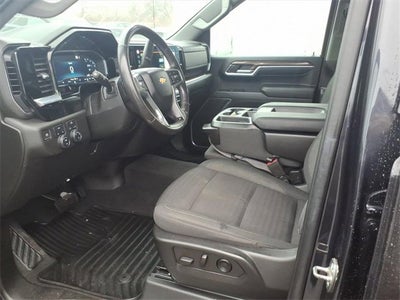 2022 Chevrolet Silverado 1500 LT (2FL)