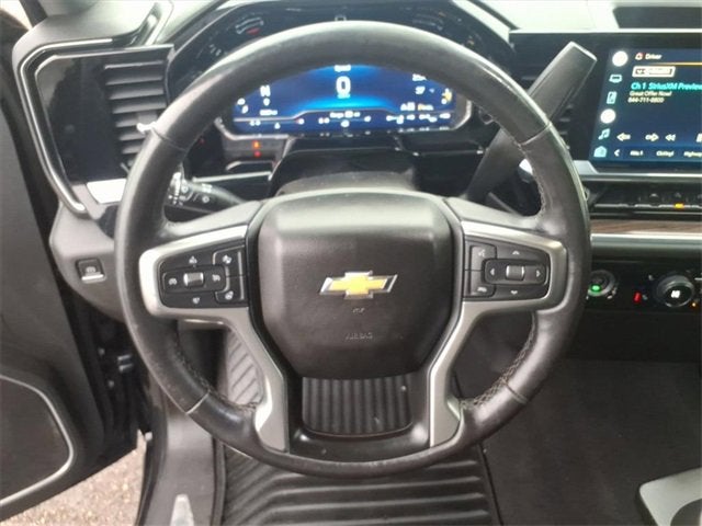 2022 Chevrolet Silverado 1500 LT (2FL)