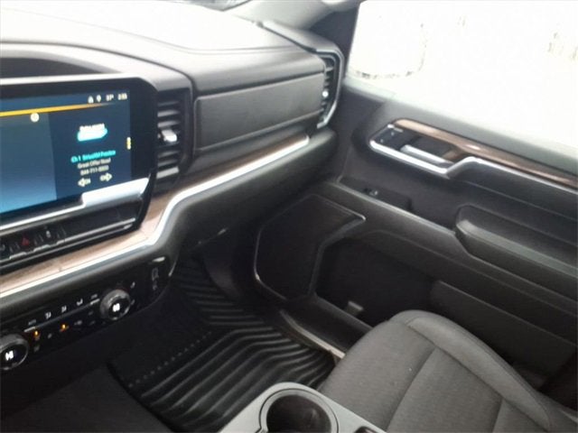 2022 Chevrolet Silverado 1500 LT (2FL)