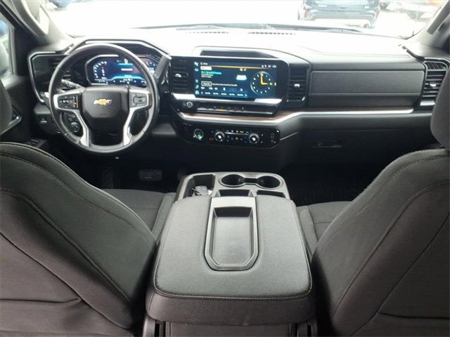 2022 Chevrolet Silverado 1500 LT (2FL)