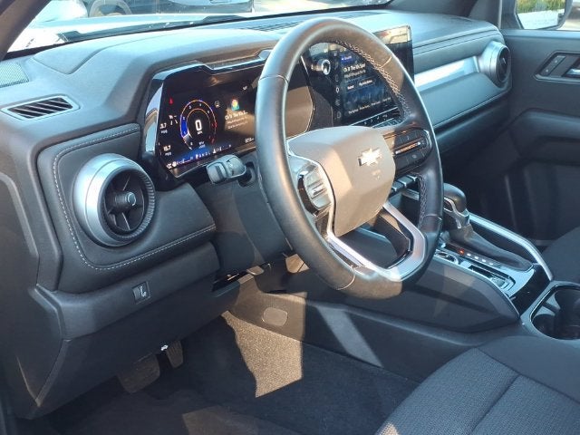 2024 Chevrolet Colorado LT - Photo 17