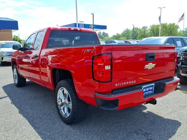2018 Chevrolet Silverado 1500 Custom