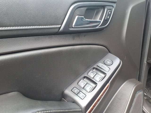 2017 GMC Yukon SLE
