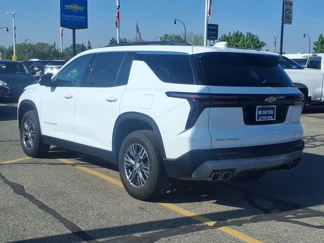 2024 Chevrolet Traverse LT