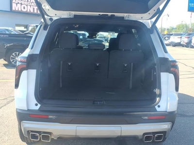 2024 Chevrolet Traverse LT