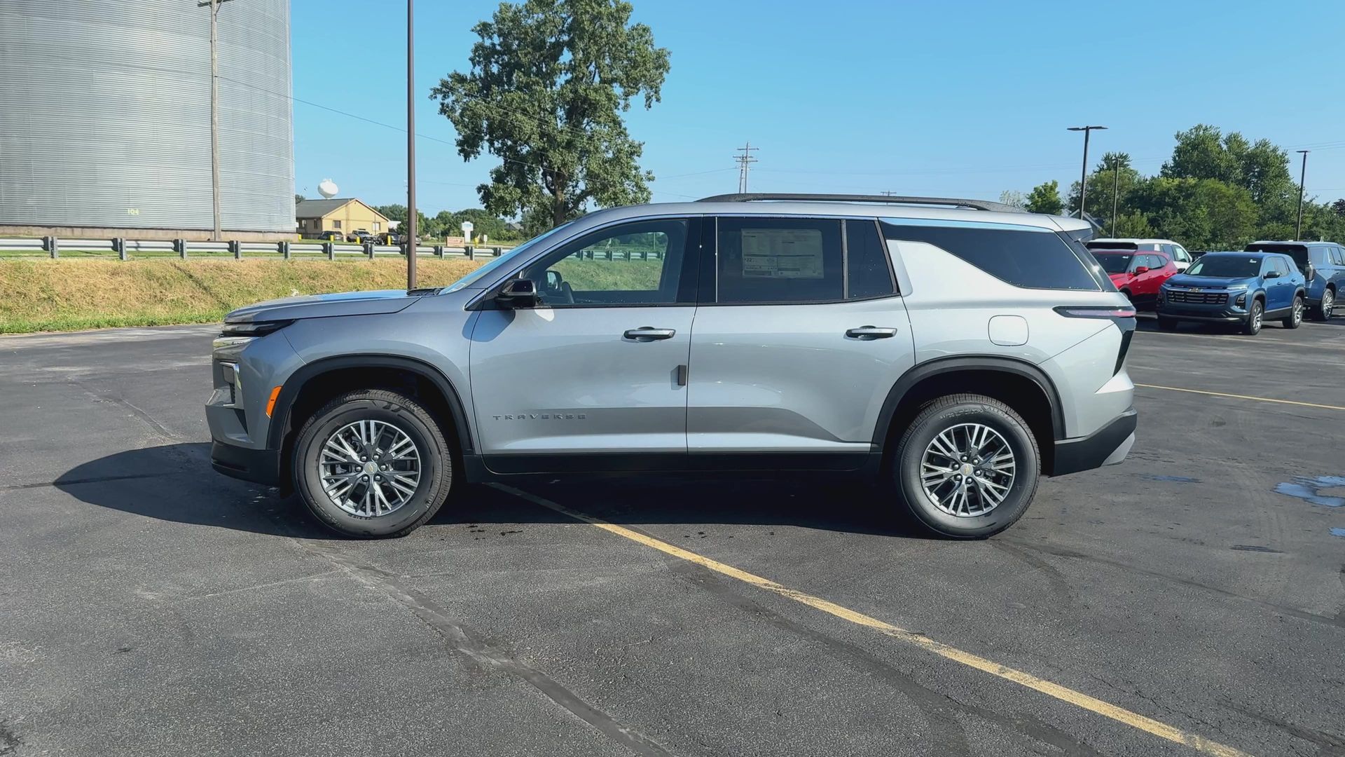 2027 Chevrolet Traverse LT