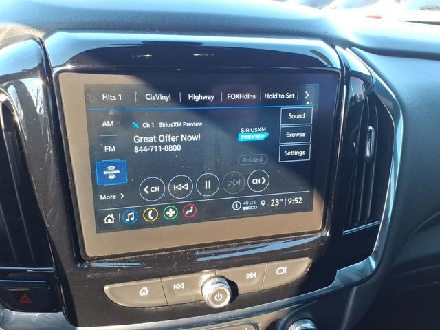 2023 Chevrolet Traverse LT Leather