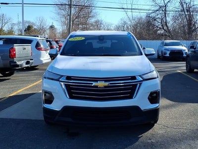 2023 Chevrolet Traverse LT Leather