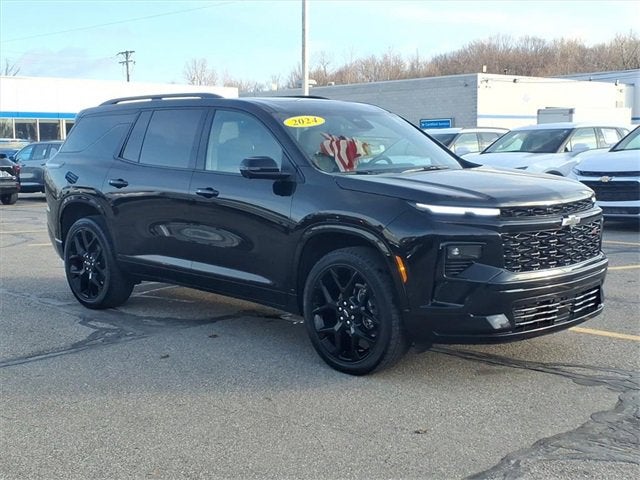 2024 Chevrolet Traverse RS
