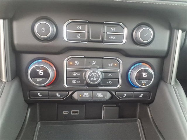 2022 Chevrolet Suburban LT