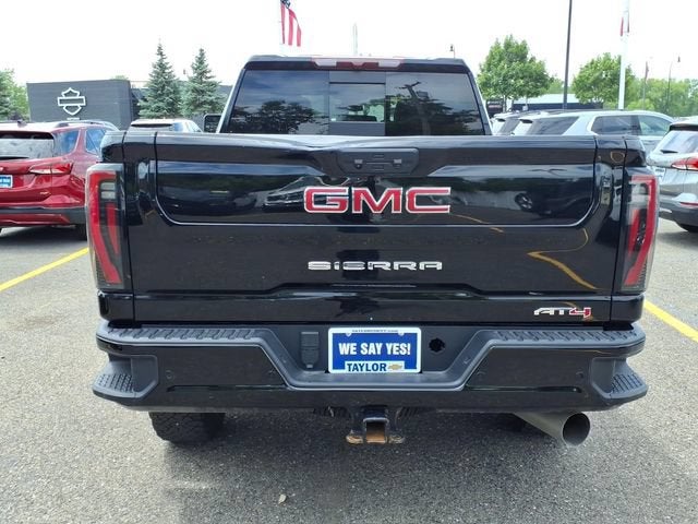 2025 GMC Sierra 2500 HD AT4