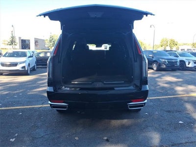 2024 Cadillac Escalade ESV Luxury
