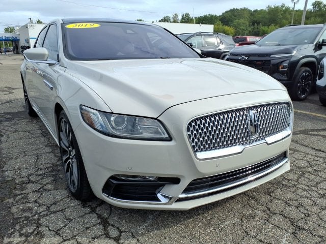 2019 Lincoln Continental Reserve