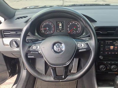 2021 Volkswagen Passat 2.0T R-Line