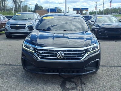 2021 Volkswagen Passat 2.0T R-Line