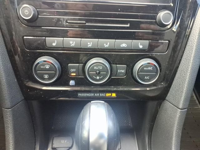 2021 Volkswagen Passat 2.0T R-Line