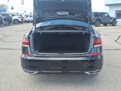 2021 Volkswagen Passat 2.0T R-Line
