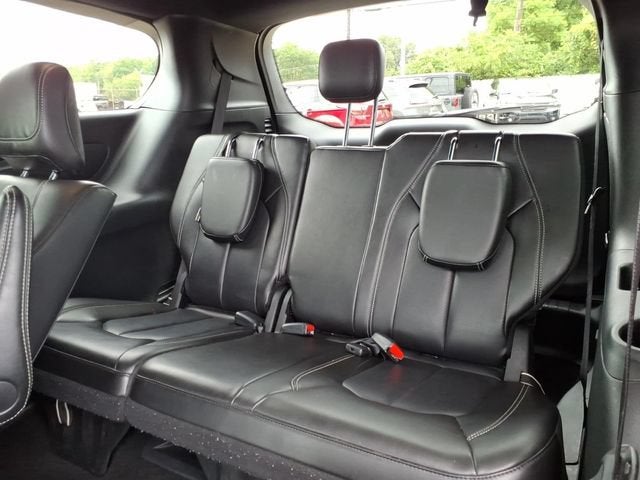 2024 Chrysler Pacifica Hybrid S Appearance Pkg