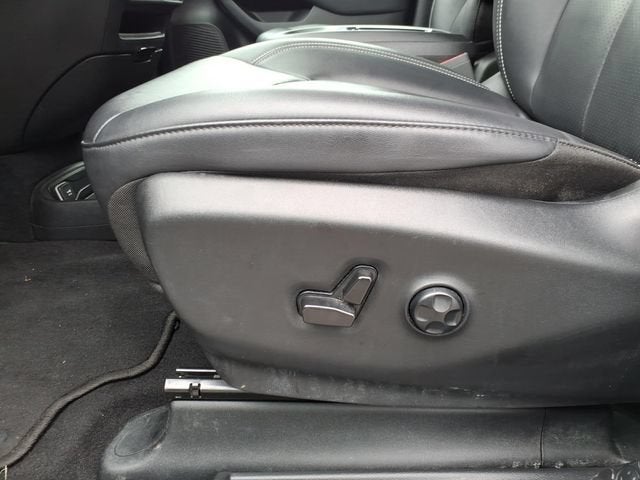 2024 Chrysler Pacifica Hybrid S Appearance Pkg