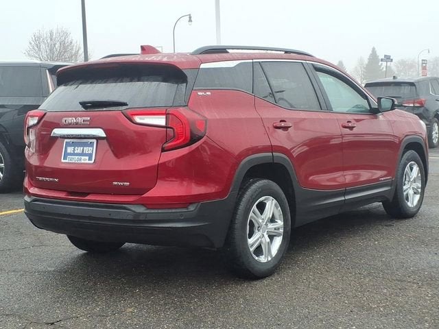 2022 GMC Terrain SLE