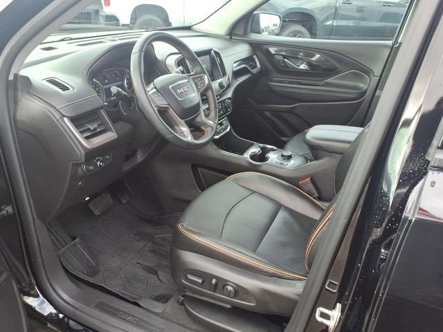 2024 GMC Terrain AT4