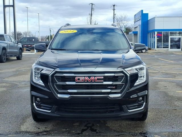2024 GMC Terrain AT4