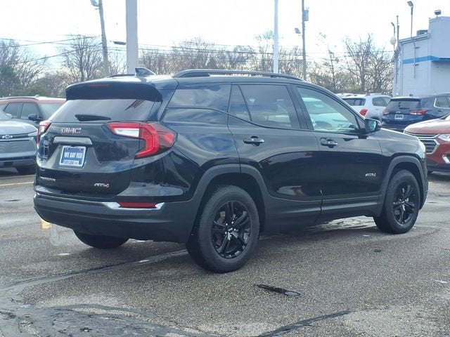2024 GMC Terrain AT4