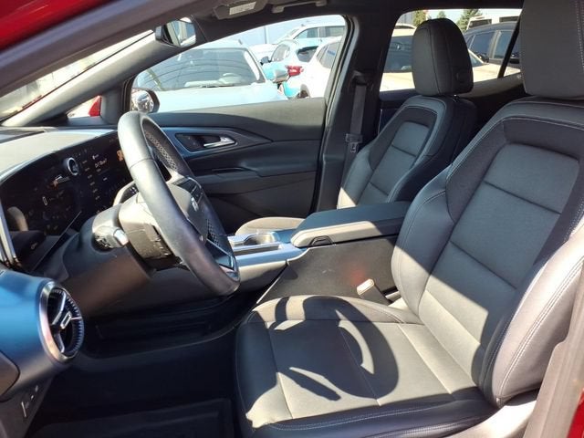 2024 Chevrolet Equinox EV LT - Photo 18