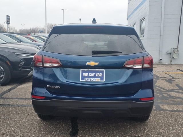 2022 Chevrolet Equinox LS