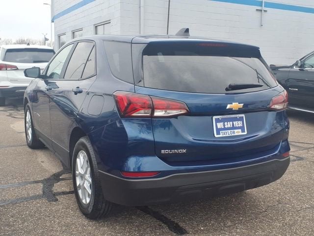 2022 Chevrolet Equinox LS