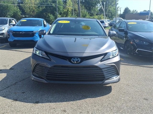 2022 Toyota Camry LE