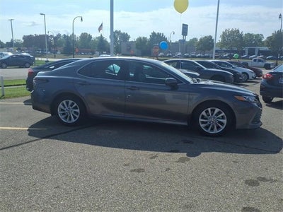 2022 Toyota Camry LE