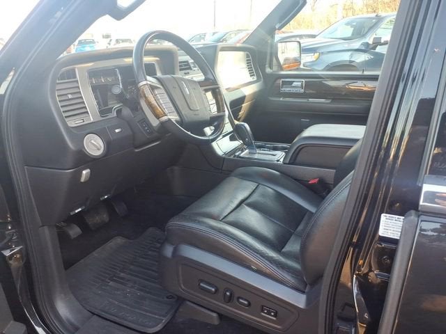 2010 Lincoln Navigator L 4WD 4dr