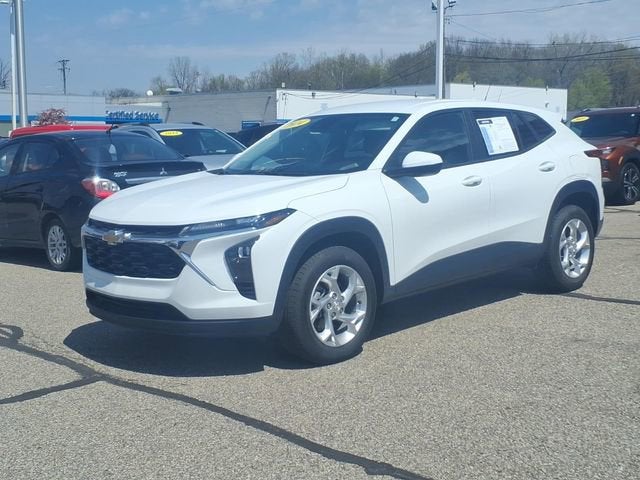 2024 Chevrolet Trax LS