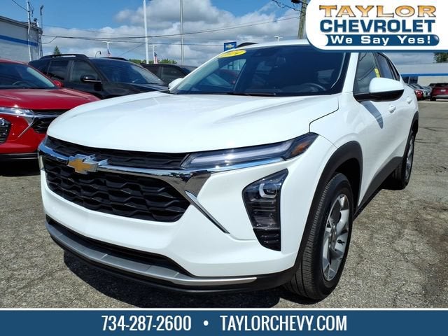 2024 Chevrolet Trax LT
