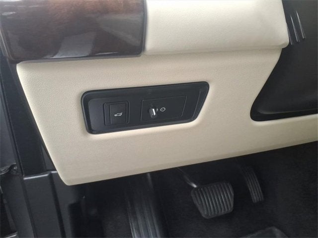 2020 Land Rover Range Rover P525 HSE