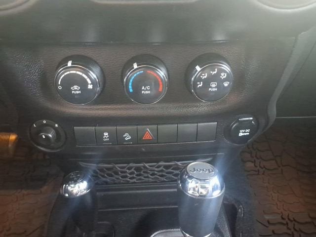 2015 Jeep Wrangler Willys Wheeler