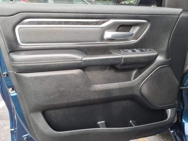 2019 RAM 1500 Big Horn/Lone Star Crew Cab 4x4 5'7" Box