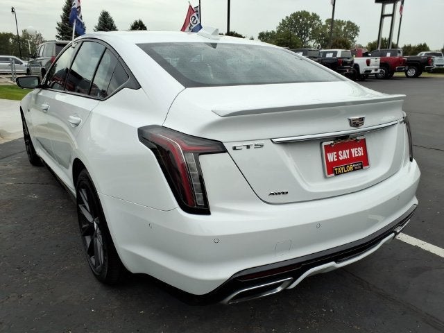 2025 Cadillac CT5 Sport