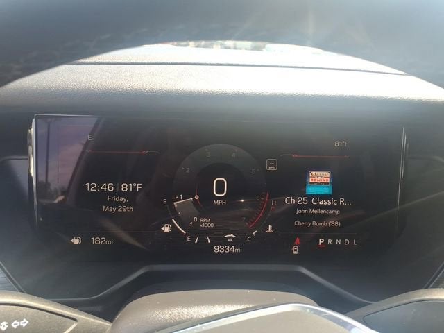 2024 GMC Acadia Elevation