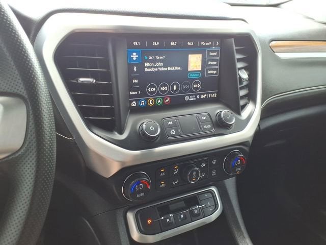 2022 GMC Acadia SLE