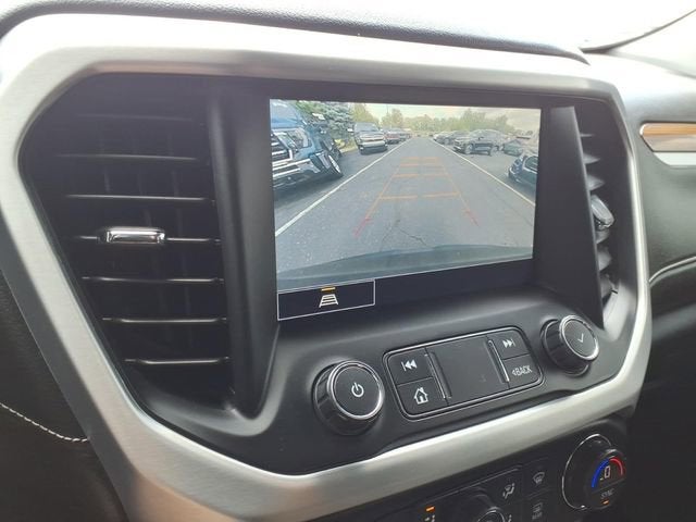 2022 GMC Acadia SLE
