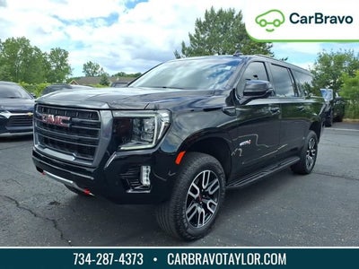2023 GMC Yukon XL AT4