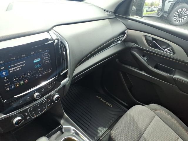2021 Chevrolet Traverse LT Cloth