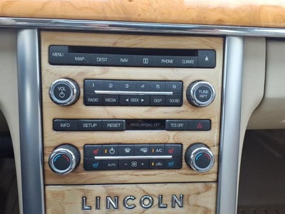 2012 Lincoln MKS 4dr Sdn 3.7L AWD