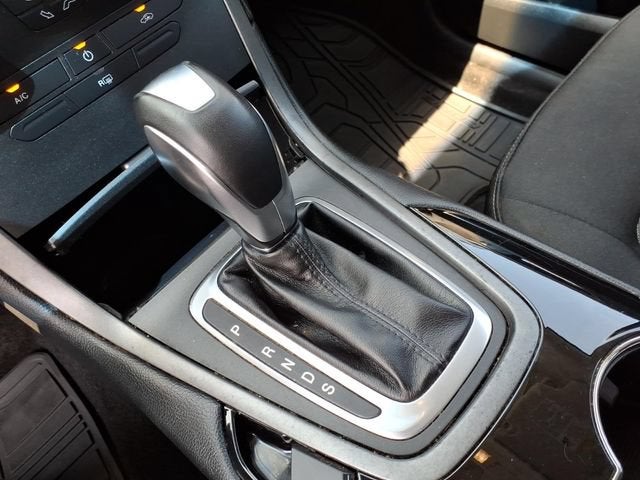 2016 Ford Edge SE